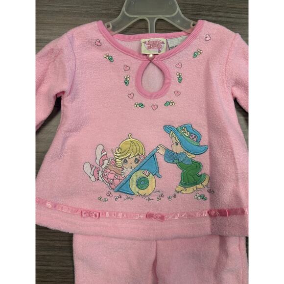Vintage Precious Moments Baby Girl Pink Fleece Outfit Set  12m - Picture 2 of 4